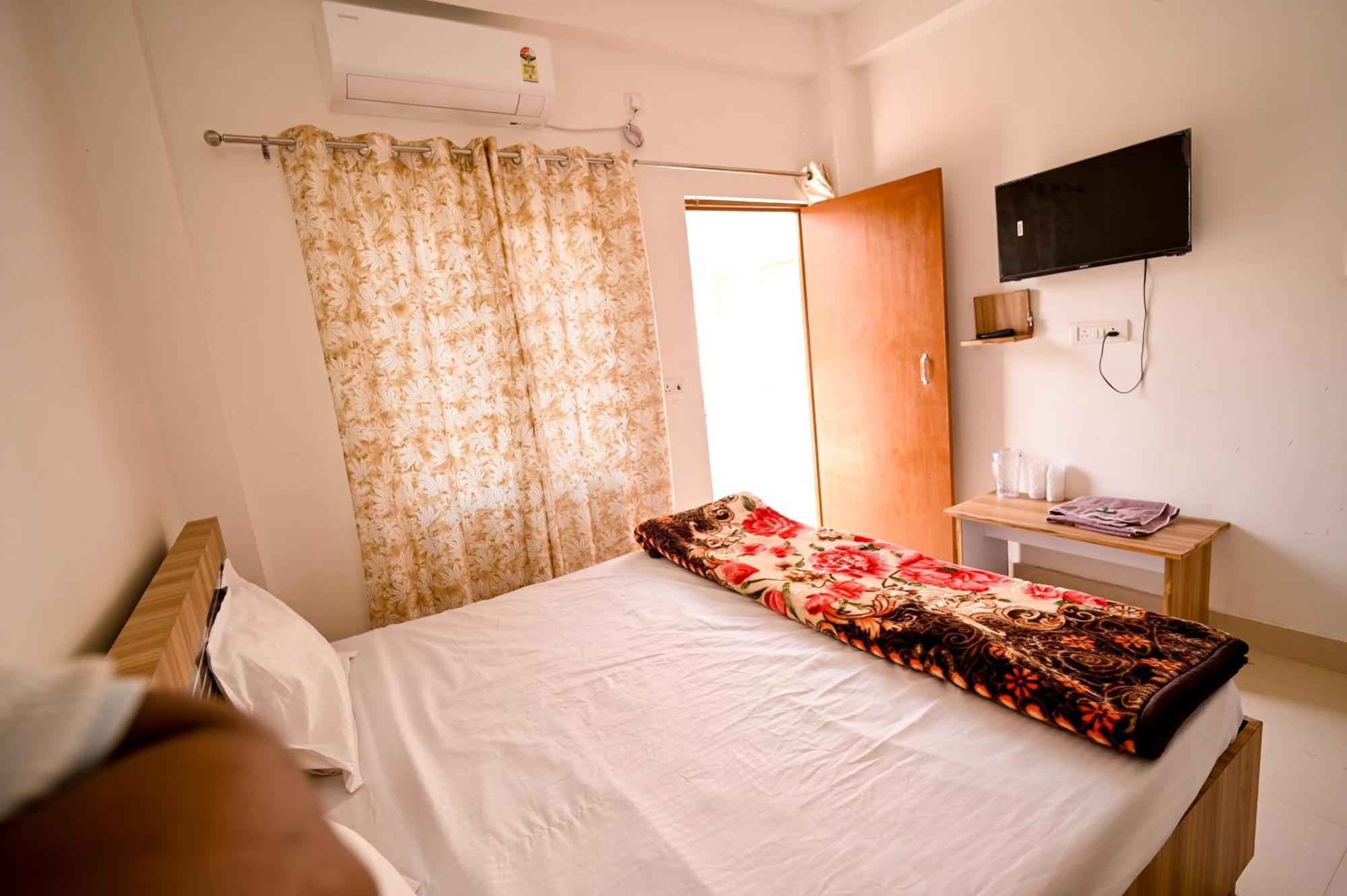 Guest house The Topaz